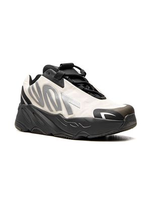 Adidas Yeezy Kids Yeezy Boost 700 MNVN "Bone" sneakers - White