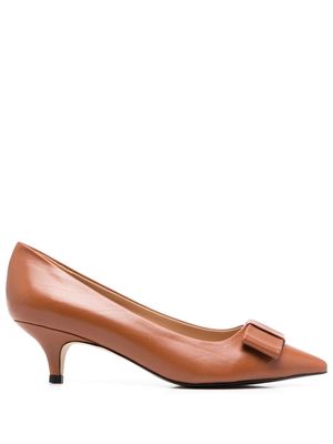 Age of Innocence Jacqueline leather pumps - Brown