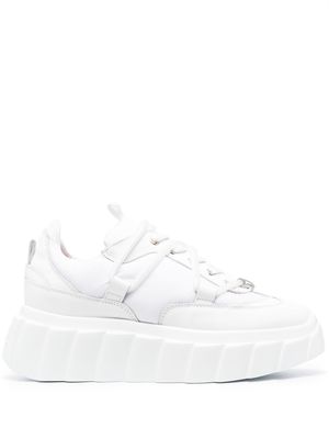 AGL Blondie platform low-top sneakers - White