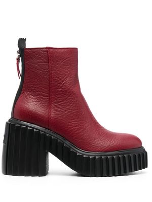 AGL Tiggy chunky-sole ridged boots - Red