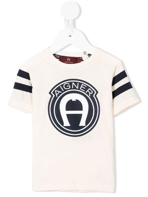 Aigner Kids logo-print short-sleeved T-shirt - Neutrals