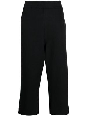 AIREI organic-cotton cropped trousers - Black