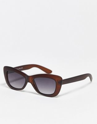AJ Morgan chunky frame cat eye sunglasses in matte brown