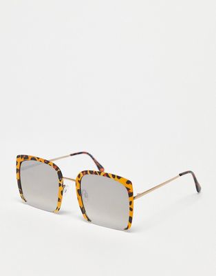 AJ Morgan oversized square sunglasses in cheetah-Multi