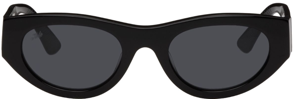 AKILA Black Vertigo Sunglasses