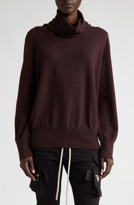 Akris Oversize Cashmere Turtleneck Sweater in Blackberry