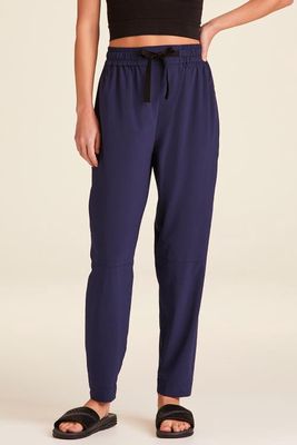 ALALA Commuter Pant in Navy