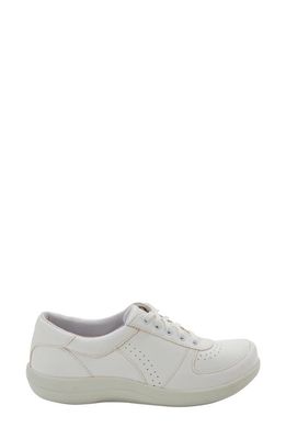 Alegria by PG Lite Alegria Daphne Sneaker in White Softie Leather