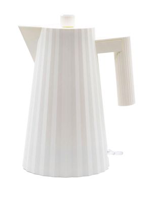 Alessi plissé electric kettle - White