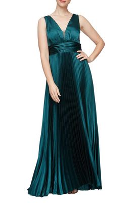 Alex & Eve Pleated Satin Gown in Emerald Green