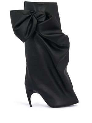 Alexander McQueen Armadillo bow-detail boots - Black