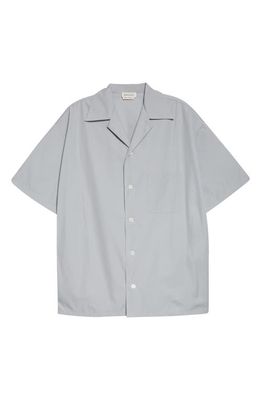 Alexander McQueen Boxy Cotton Short Sleeve Button-Up Camp Shirt in Dove Grey/Tonal