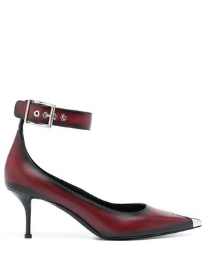 Alexander McQueen buckled pointed leather pumps - Red