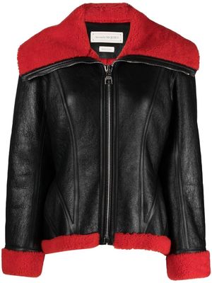 Alexander McQueen contrasting shearling-lined jacket - Black