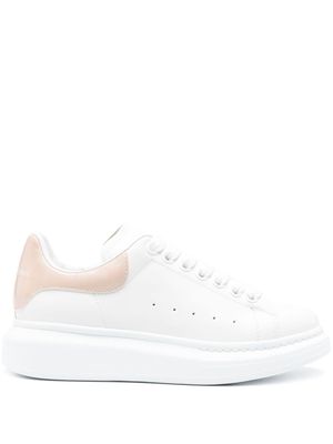 Alexander McQueen crocodile-detail leather sneakers - White