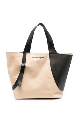 Alexander McQueen embroidered-logo tote bag - Neutrals