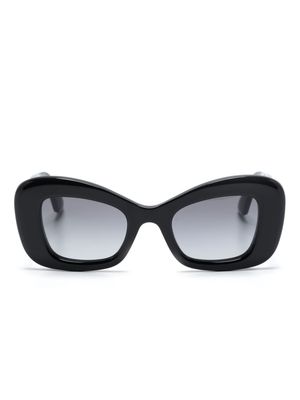 Alexander McQueen Eyewear Bold cat-eye sunglasses - Black