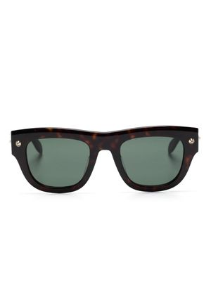 Alexander McQueen Eyewear stud-detailed tinted sunglasses - Brown