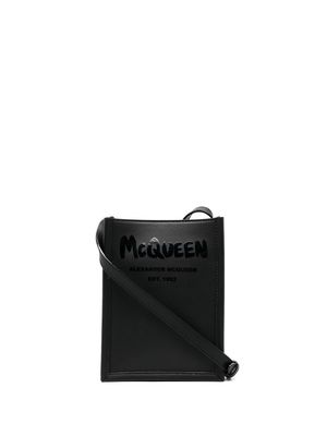 Alexander McQueen Graffiti Edge logo-print shoulder bag - Black