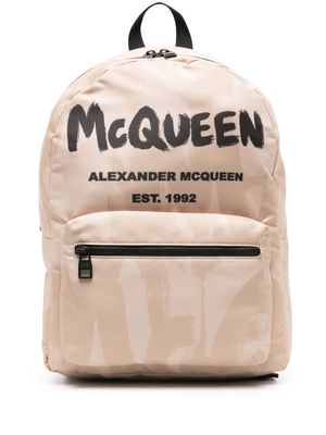 Alexander McQueen Graffiti Metropolitan logo-print backpack - Neutrals