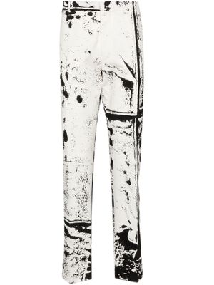 Alexander McQueen graphic-print cigarette trousers - Black