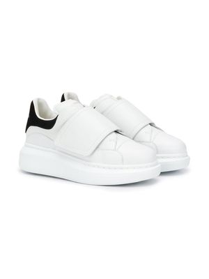 Alexander McQueen Kids Oversized chunky-sole sneakers - White
