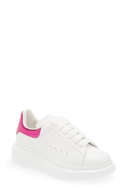 Alexander McQueen Kids' Oversized Sneaker in White/Printers Pink