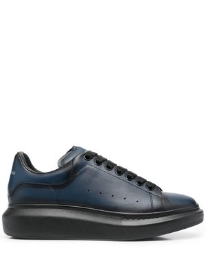 Alexander McQueen leather low-top sneakers - Blue