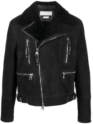 Alexander McQueen logo-patch shearling biker jacket - Black