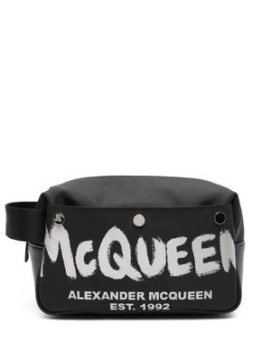 Alexander McQueen logo-print wash bag - Black