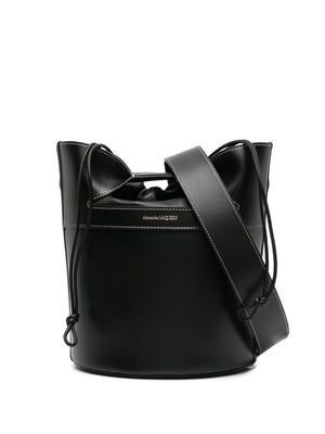 Alexander McQueen logo-stamp leather bucket bag - Black