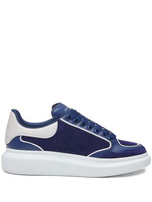 Alexander McQueen Oversized leather sneakers - Blue