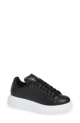 Alexander McQueen Oversized Sneaker in Black/White at Nordstrom, Size 10Us