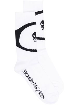 Alexander McQueen skull-print ankle socks - White