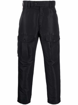 Alexander McQueen tapered-leg cargo-pocket trousers - Black