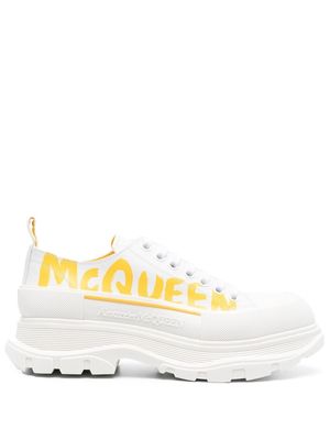 Alexander McQueen Tread Slick flatform sneakers - White