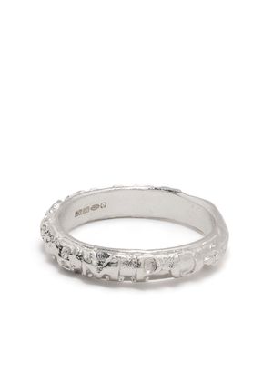 Alighieri Amore embossed sterling-silver ring