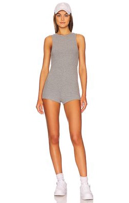 ALL THE WAYS Kate Basic Ribbed Romper in Grey