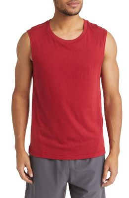 Alo The Triumph Sleeveless T-Shirt in Victory Red