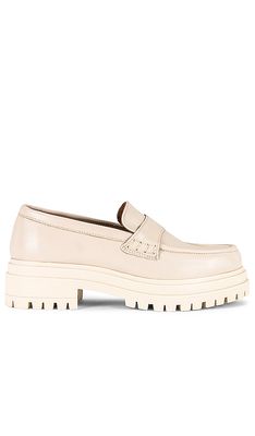 ALOHAS Obsidian Leather Loafer in Cream