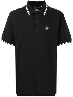 Alpha Industries logo-patch short-sleeve polo shirt - Black