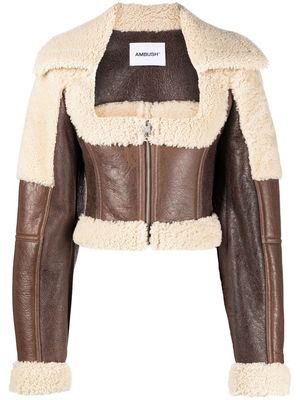 AMBUSH shearling-trim cropped leather jacket - Brown