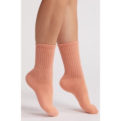 American Trench The Solids Crew Socks in Pink 