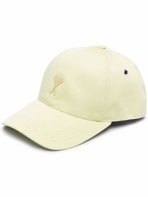 AMI Paris Ami de Coeur cap - Yellow