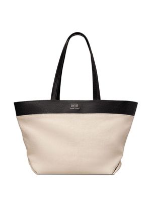 AMI Paris logo-plaque panelled tote bag - Neutrals