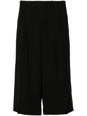 AMI Paris pleat-detail bermuda shorts - Black