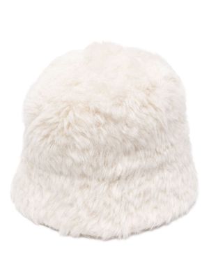 Amomento Hairy faux-fur bucket hat - Neutrals
