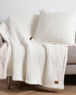 Ana Reversible Cozy Knit Throw Blanket