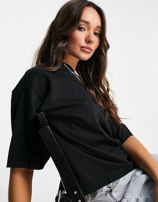 & Other Stories cotton oversized t-shirt in black - BLACK