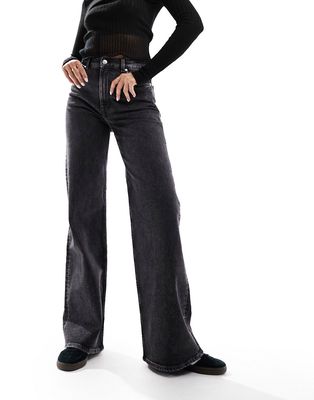 & Other Stories high rise wide leg jeans in salt and pepper black